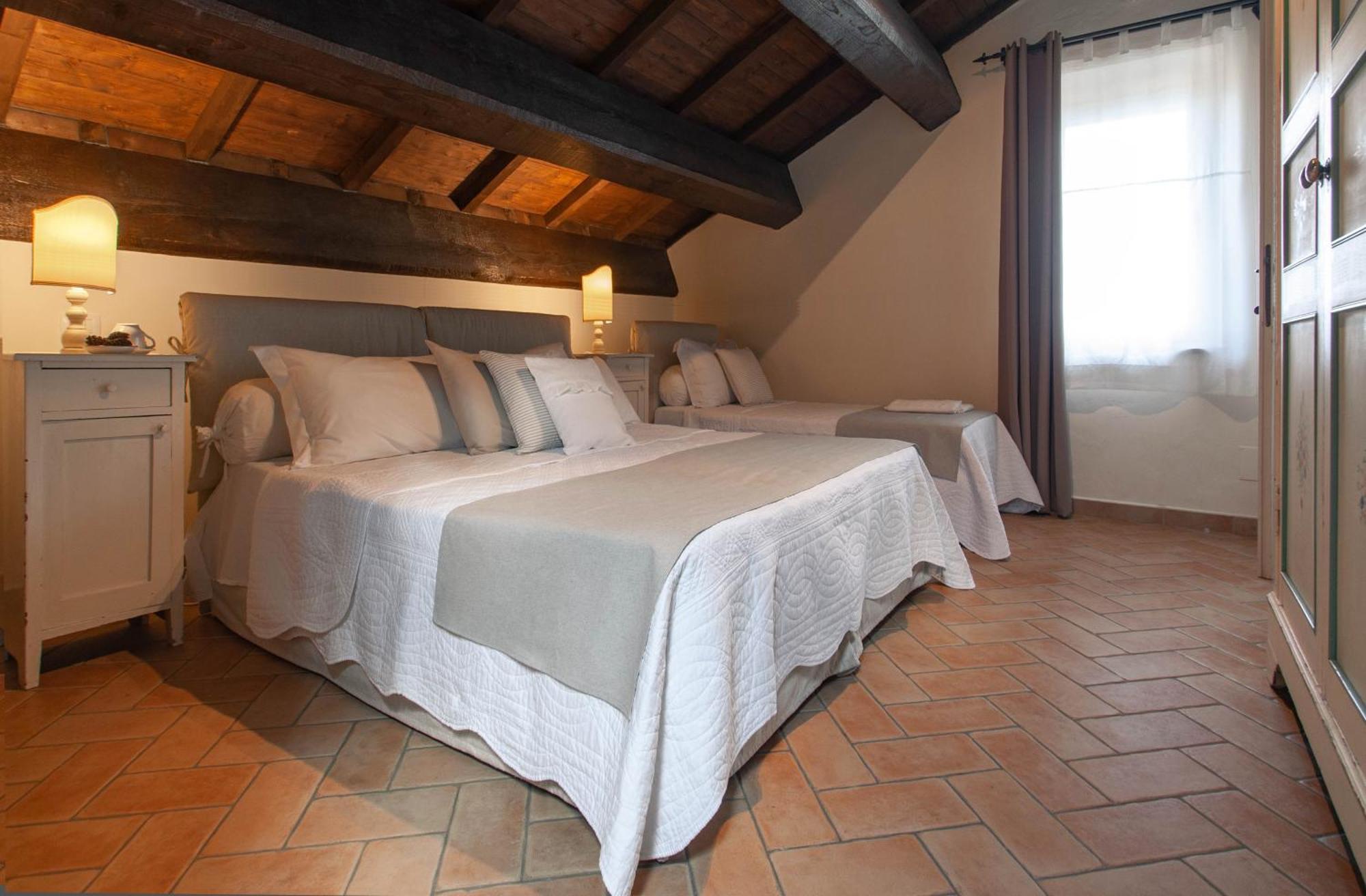 Antica Residenza Montereano Villa กุบบีโอ ห้อง รูปภาพ