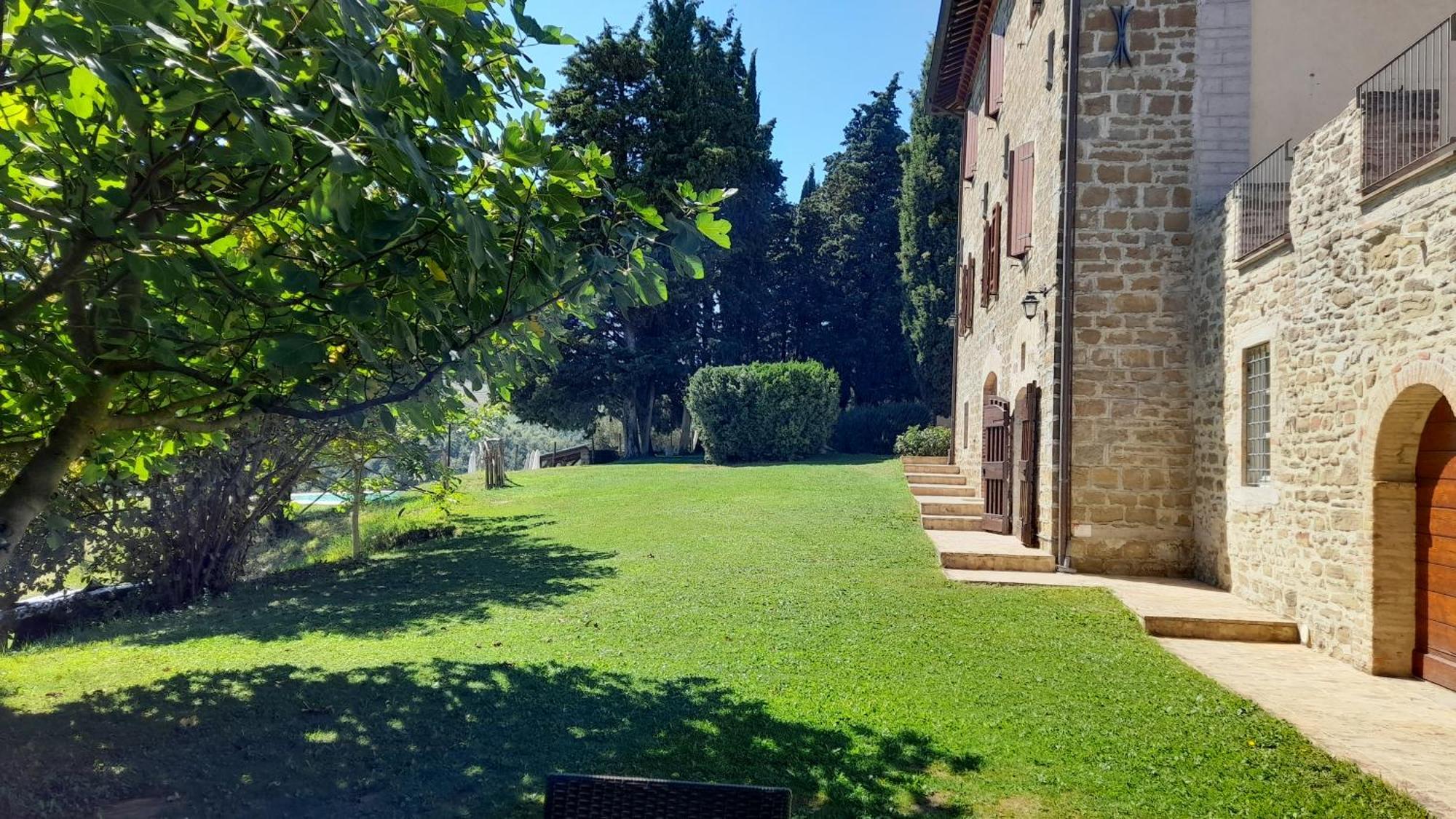 Antica Residenza Montereano Villa กุบบีโอ ภายนอก รูปภาพ