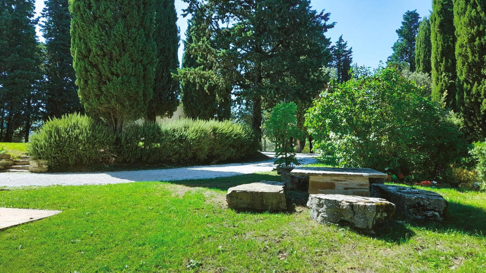 Antica Residenza Montereano Villa กุบบีโอ ภายนอก รูปภาพ