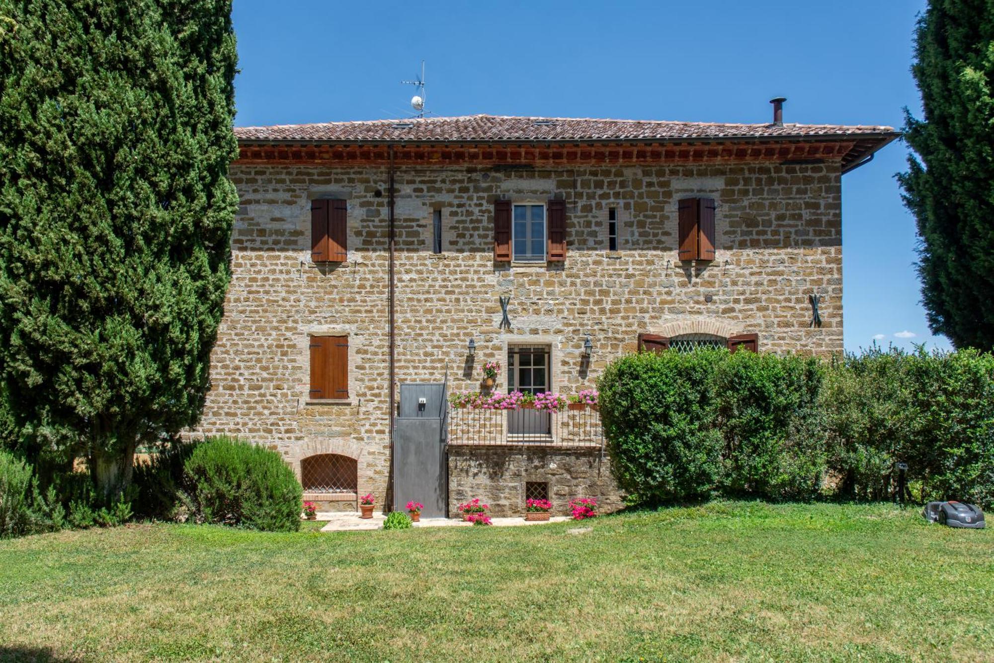 Antica Residenza Montereano Villa กุบบีโอ ภายนอก รูปภาพ